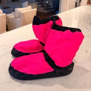 Bloch Dance Warmup Booties, Hot Pink, Adult Large, like new